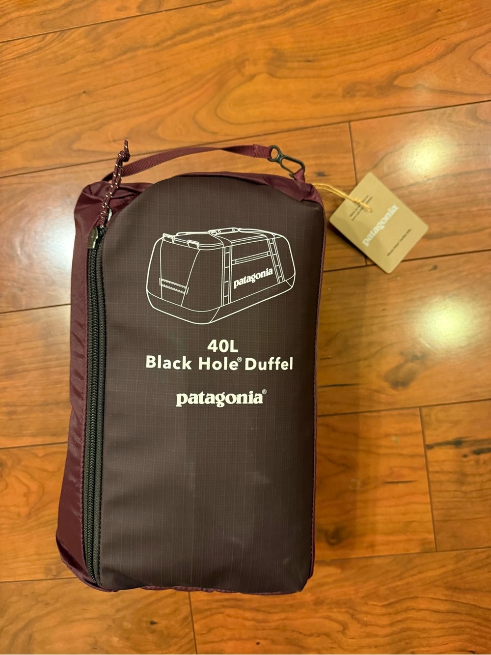 Patagonia Black Hole Duffel 40 L Berry Fig